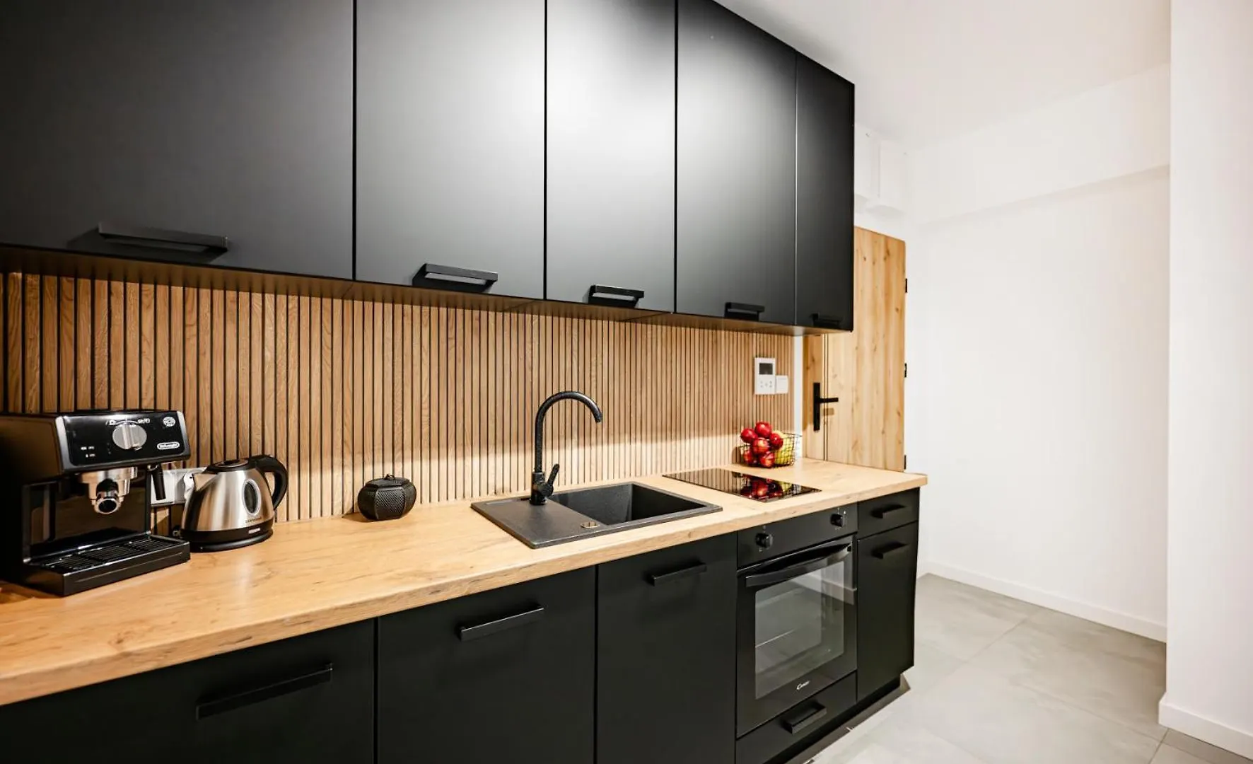Legnicka Residence 65 Wroclaw Apartment